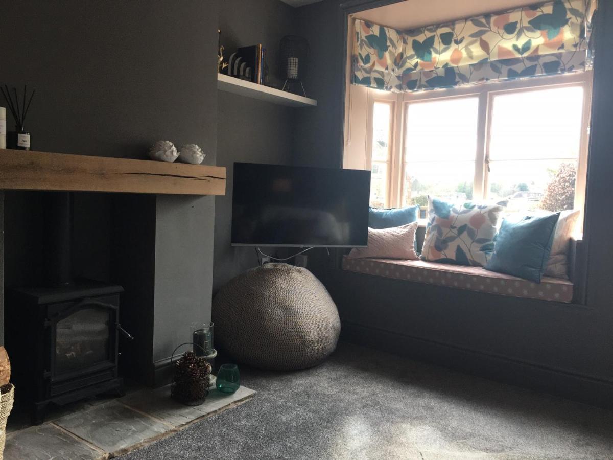 Cosy Lincs Wolds Cottage In Picturesque Tealby Экстерьер фото