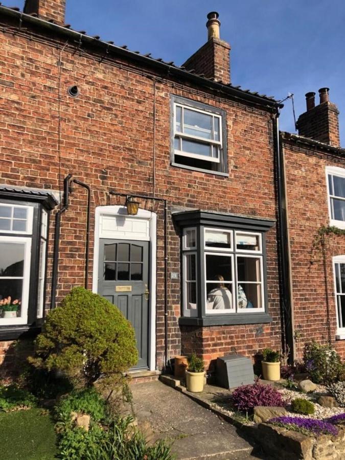 Cosy Lincs Wolds Cottage In Picturesque Tealby Экстерьер фото